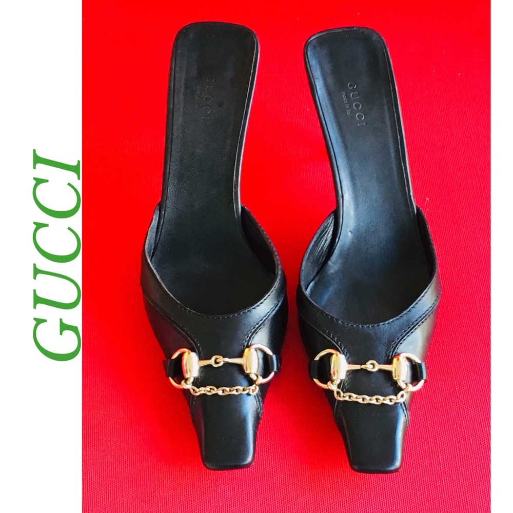 Offers welcomed 👌🏾GUCCI BLACK HORSEBIT w/chain